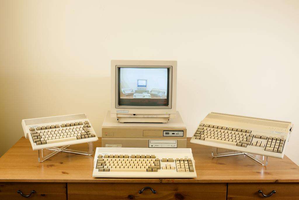 компьютеры 90 х годов фото